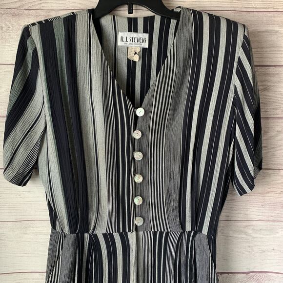 Vintage R.J. Stevens by Carol Escritor Romper Navy and Gray Stripes Size 12 - Picture 2 of 16